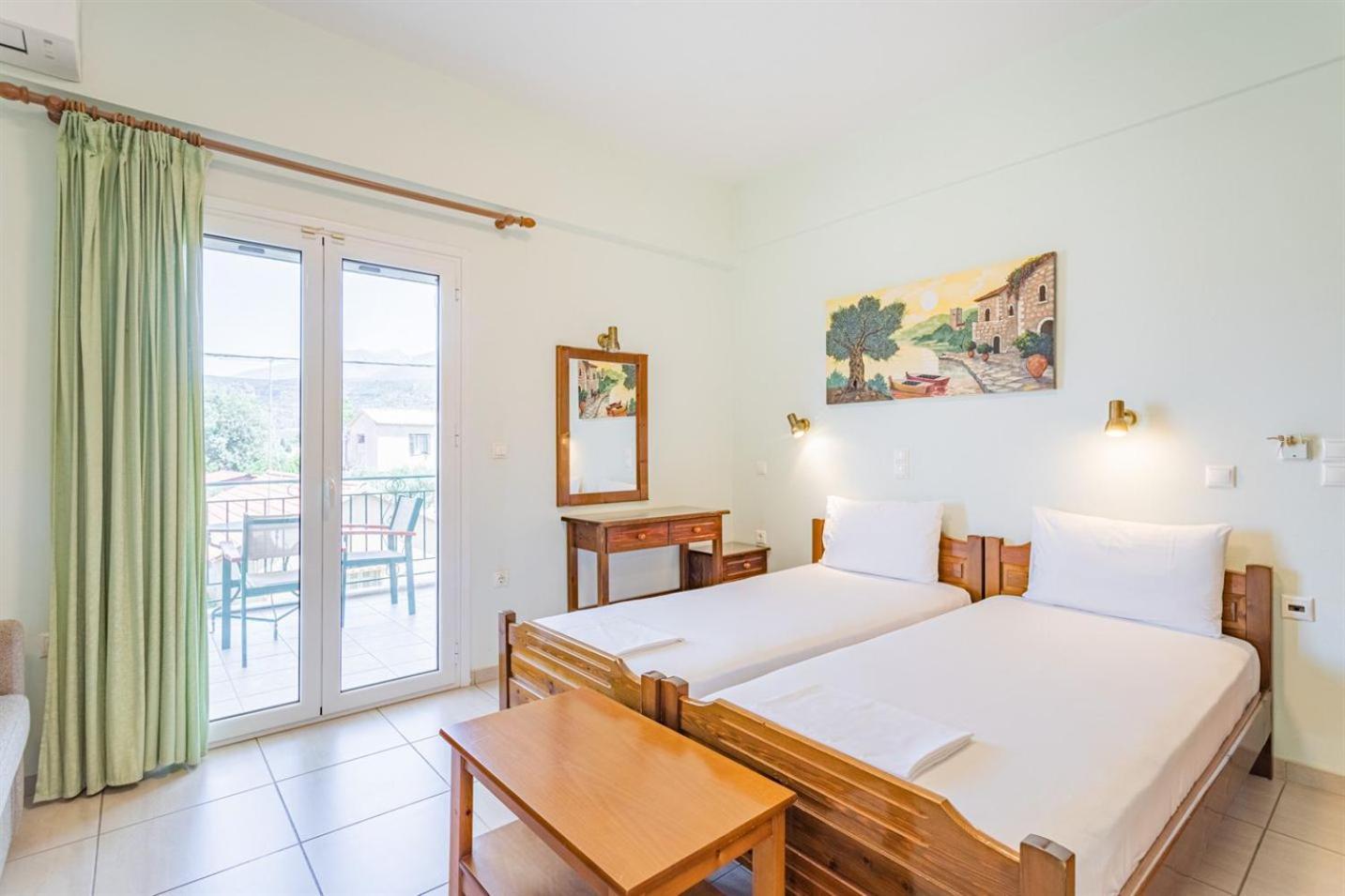 Vasiliki Apartments Stoúpa Eksteriør bilde